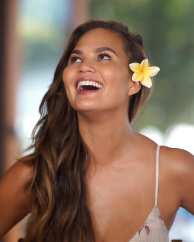 Chrissy Teigen's Hilarious Interview Outtakes